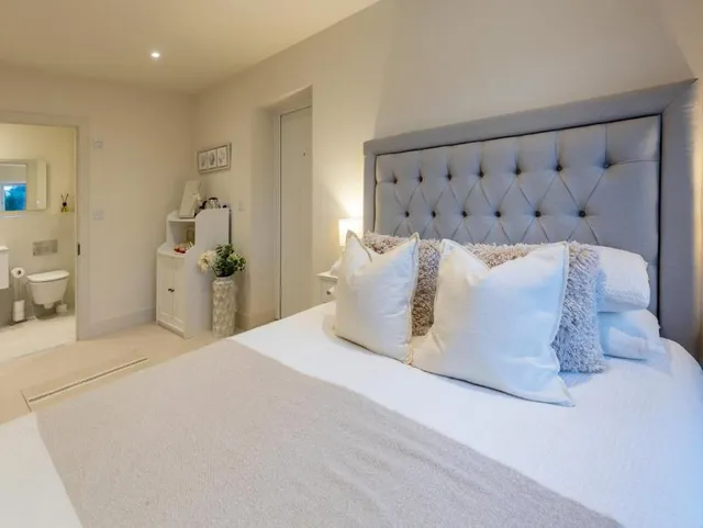 Mudeford Beach Guest Room