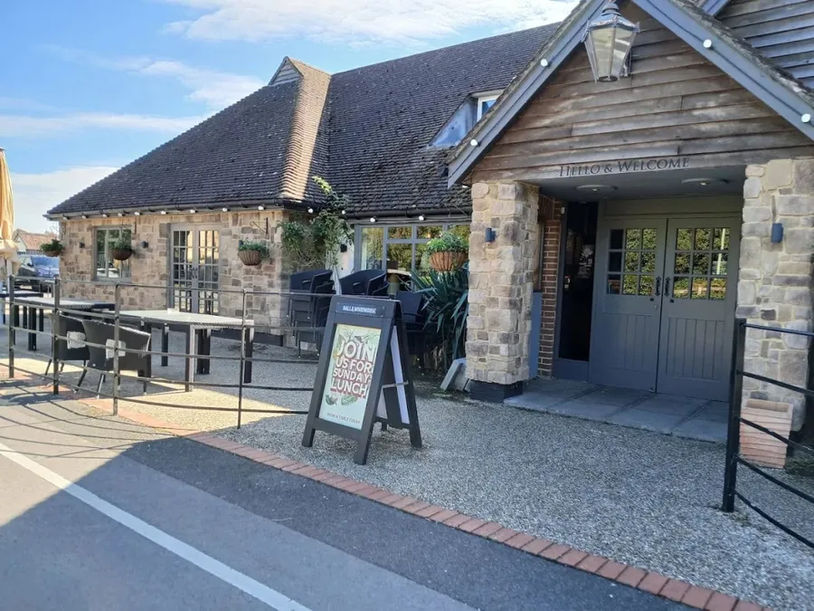 House Martin Pub & Dining