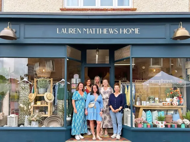 Lauren Matthews Home